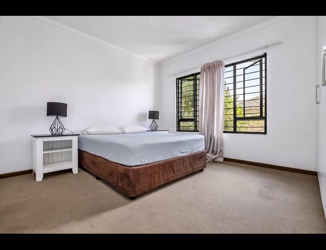 2 BEDROOM APARTMENT FOR SALE IN MAROELADAL